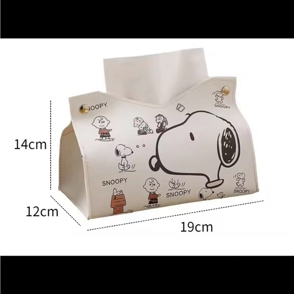 Snoopy Tissue Holder - Picture 3 of 3